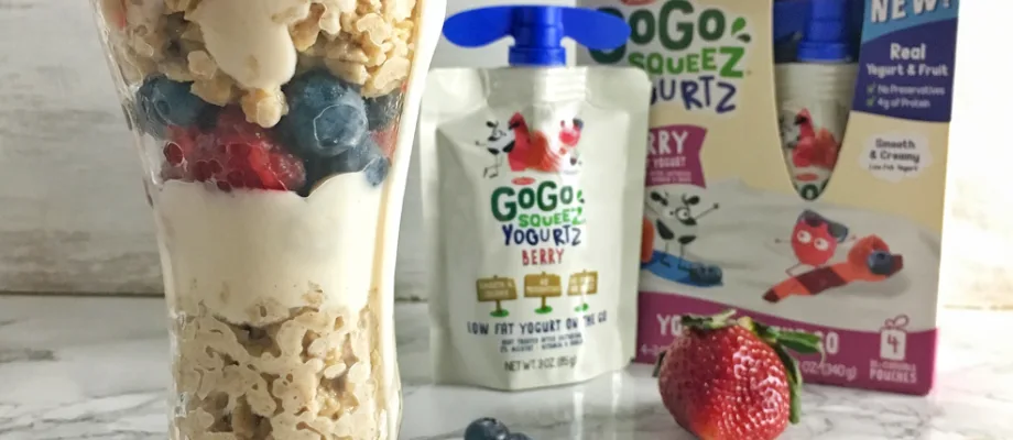 oat-fruit-breakfast-parfaits-pic2-920x400